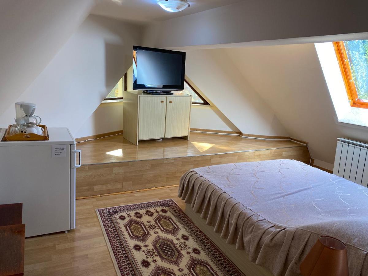 Aparthotel Vila Phoenix Predeal Zewnętrze zdjęcie