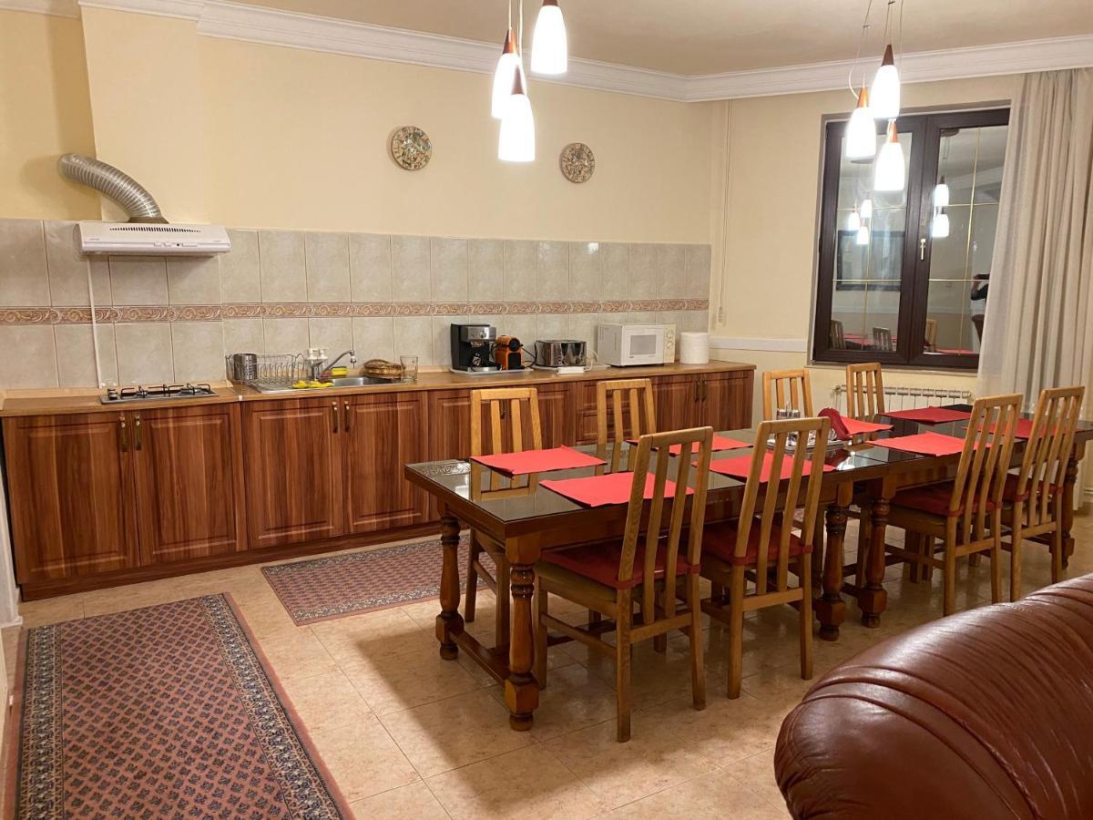 Aparthotel Vila Phoenix Predeal Zewnętrze zdjęcie